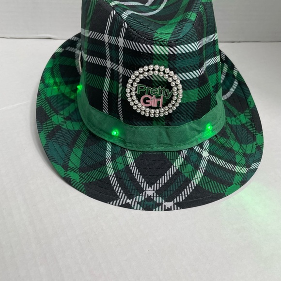 This eye-catching accessory add a fun twist to any event. # AKA - Picture 1 of 5